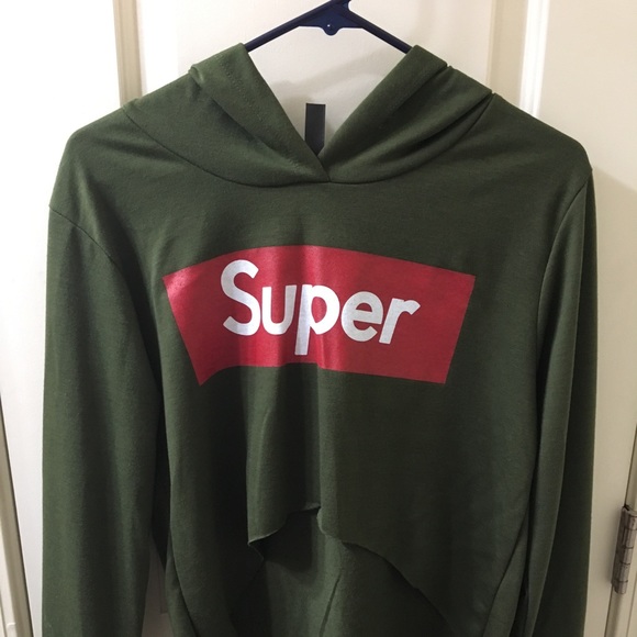 Sweaters - NWOT SUPER Awesome Crop Top!